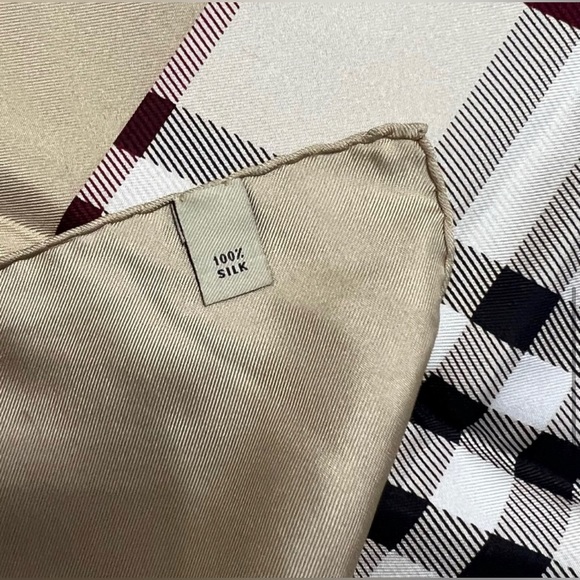 Burberry Silk Scarf - Picture 4 of 5